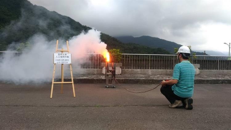 不放過任何水庫增雨機會，水利署隨時待機啟動人工增雨-翡翠水庫