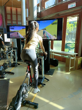 自行車中心開發電輔車室內健身系統，開啟運動科技新里程。(本圖由自行車中心提供)