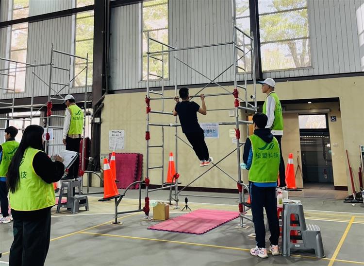 台灣中油公司僱用人員甄試錄取率約10%