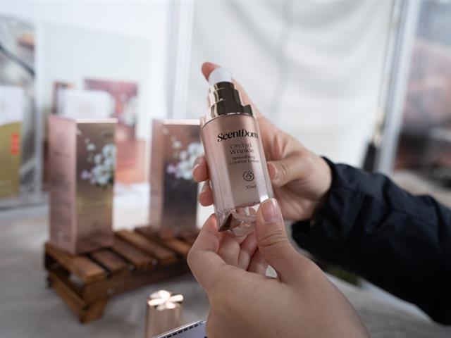 工研院在經濟部產業技術司支持下，將AI科技導入智慧溫室，讓霧台鄉「金釵石斛」存活率提升至95%以上。