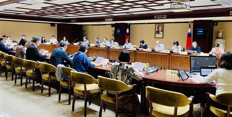 經濟部貿易救濟審議會最後認定中國大陸特定熱軋扁軋鋼品及啤酒造成國內產業實質損害